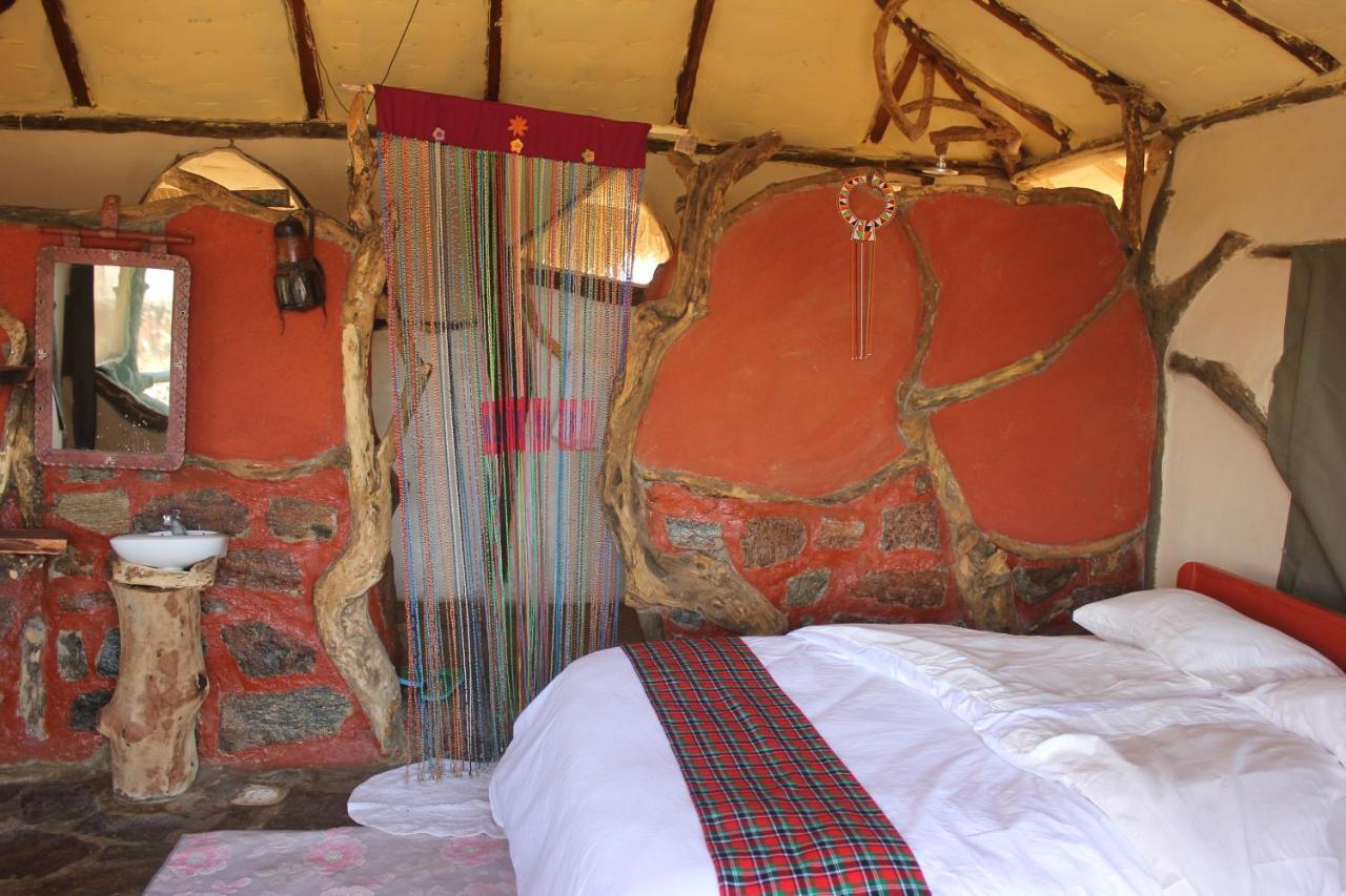 Lion'S Cave Camp, Samburu Archers Post Exterior foto