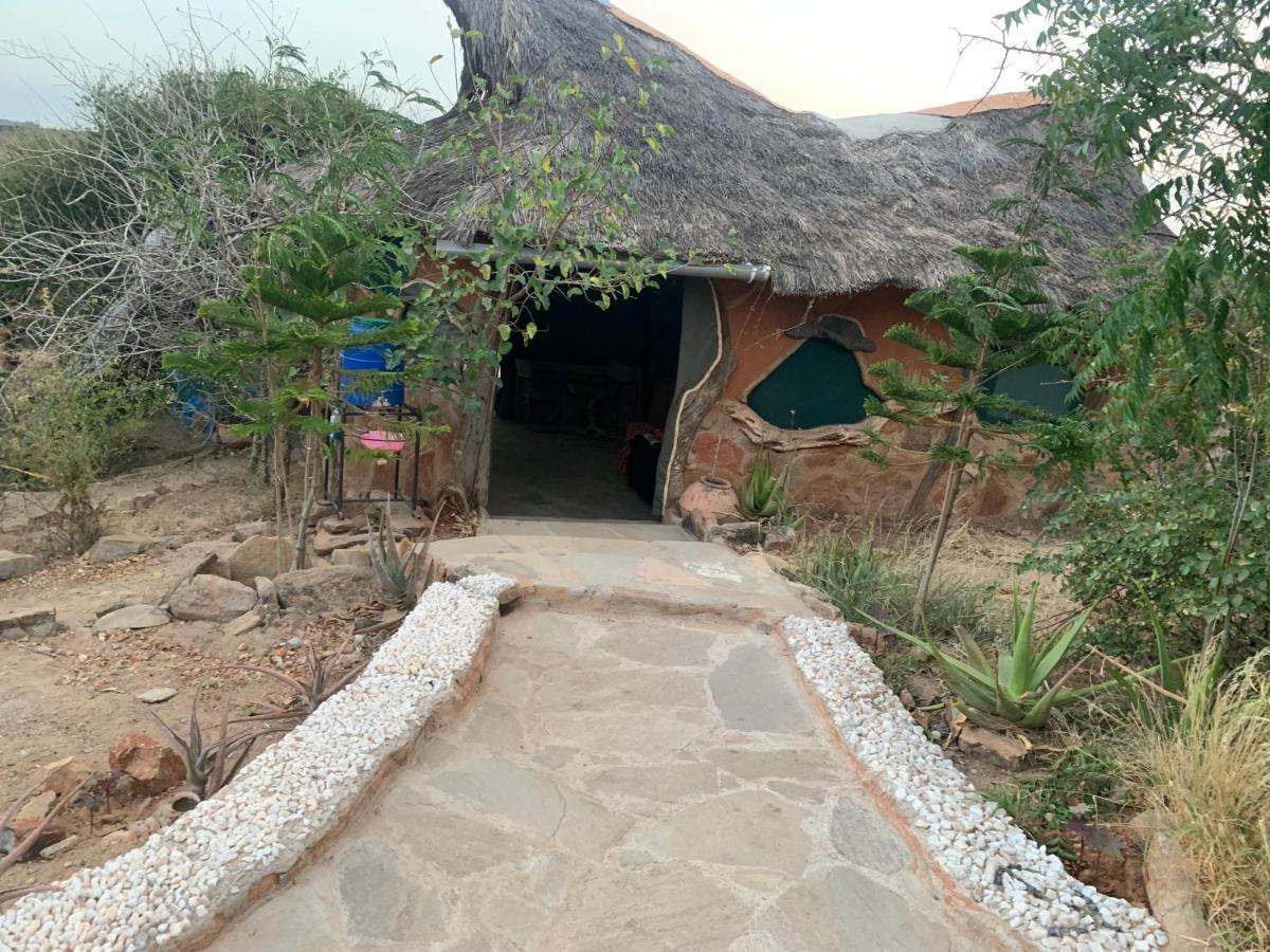 Lion'S Cave Camp, Samburu Archers Post Exterior foto