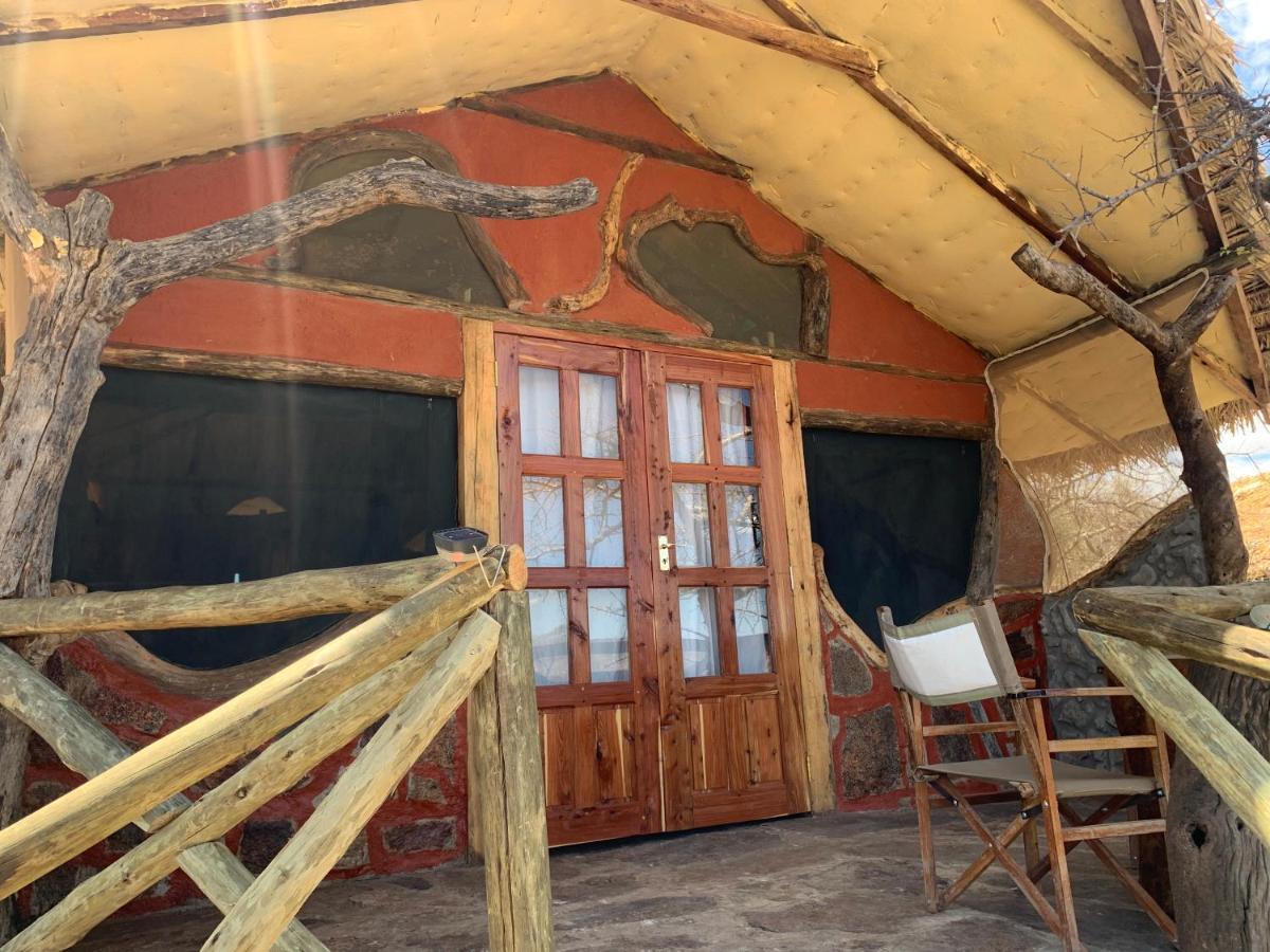 Lion'S Cave Camp, Samburu Archers Post Exterior foto
