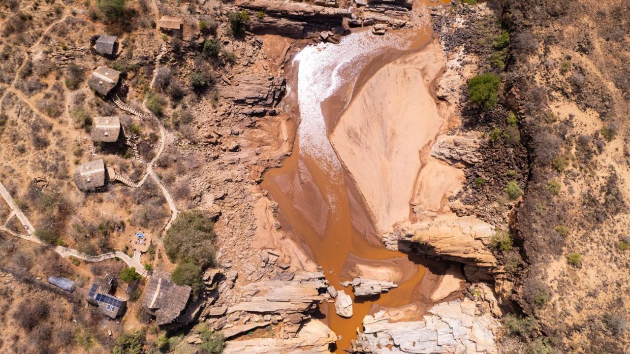 Lion'S Cave Camp, Samburu Archers Post Exterior foto