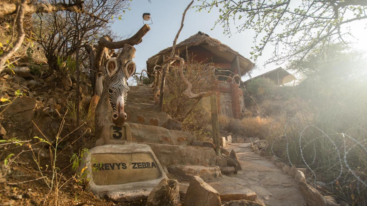 Lion'S Cave Camp, Samburu Archers Post Exterior foto