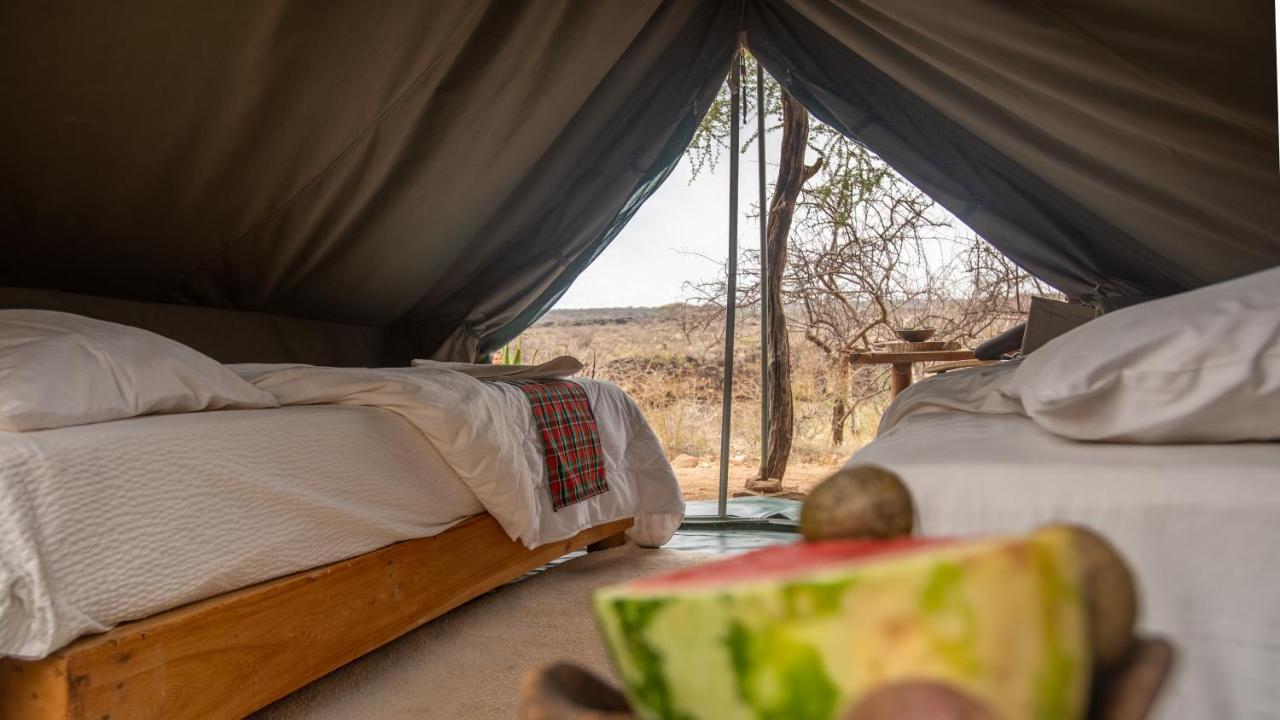 Lion'S Cave Camp, Samburu Archers Post Exterior foto