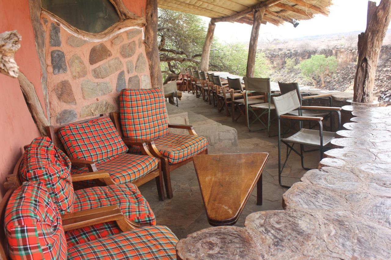 Lion'S Cave Camp, Samburu Archers Post Exterior foto