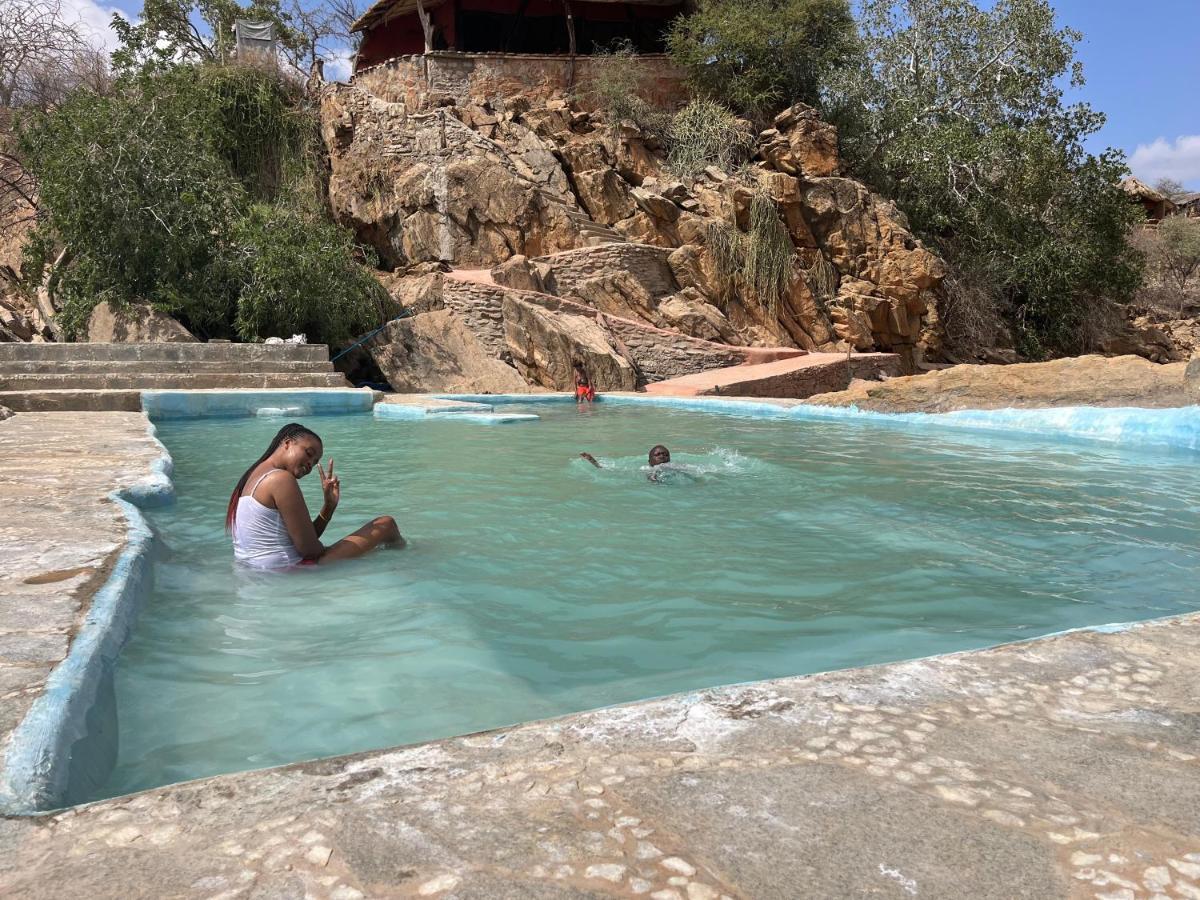 Lion'S Cave Camp, Samburu Archers Post Exterior foto