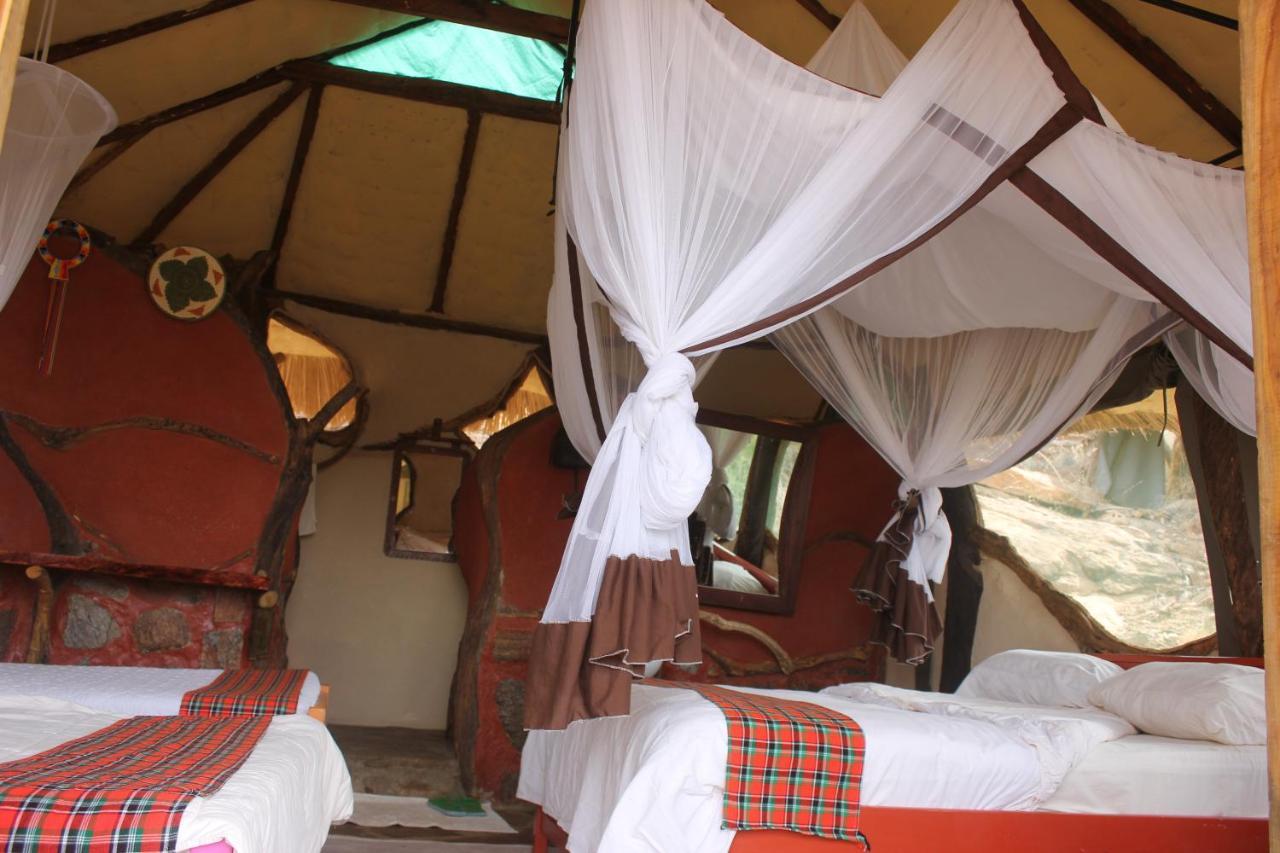 Lion'S Cave Camp, Samburu Archers Post Exterior foto