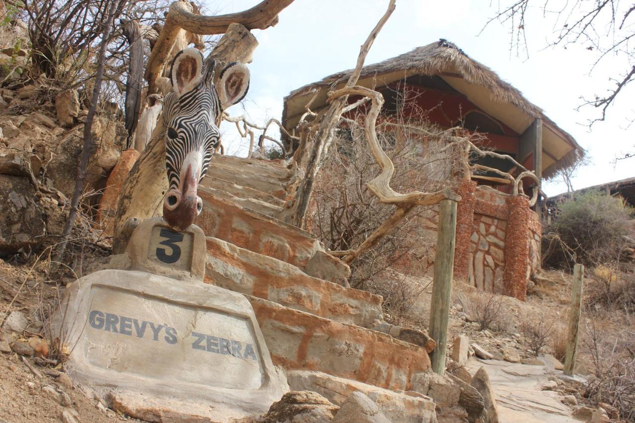Lion'S Cave Camp, Samburu Archers Post Exterior foto