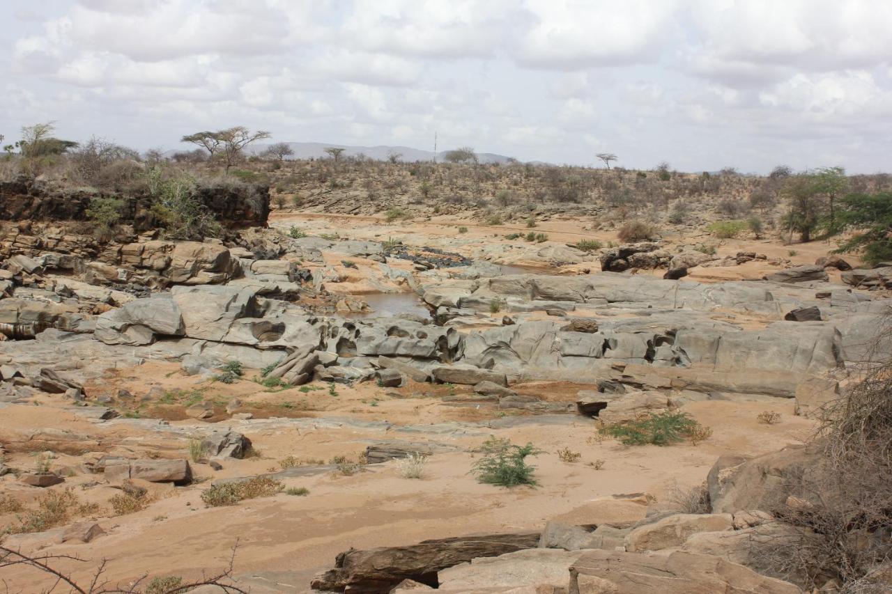 Lion'S Cave Camp, Samburu Archers Post Exterior foto