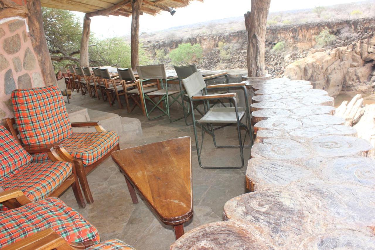 Lion'S Cave Camp, Samburu Archers Post Exterior foto